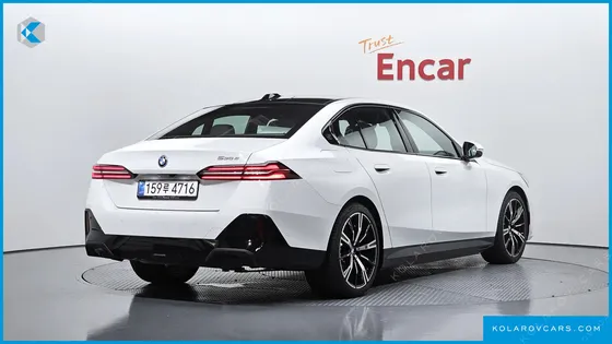 BMW 5 SERIES 530E M SPORT