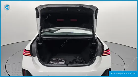 BMW 5 SERIES 530E M SPORT