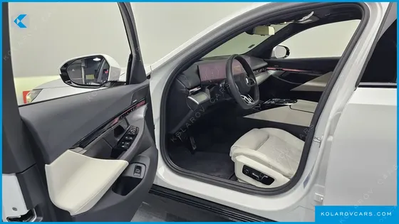 BMW 5 SERIES 520I M SPORT