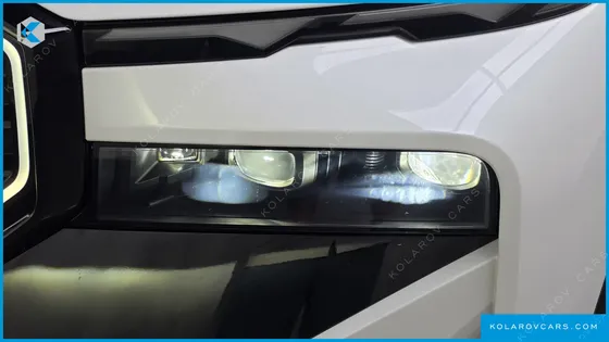 BMW XM 4.4