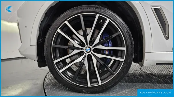 BMW X5 M50D