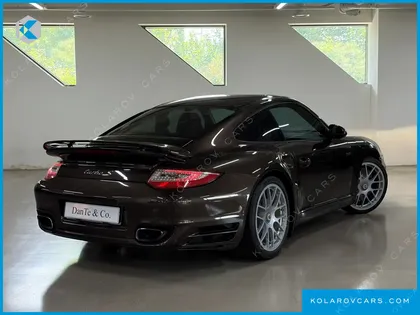 PORSCHE 911 TURBO S