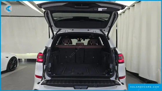 BMW X5 M50I