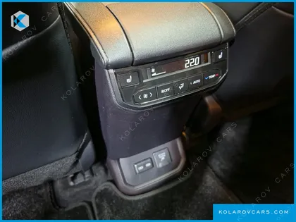 TOYOTA HIGHLANDER 2.5 4WD PLATIMUM