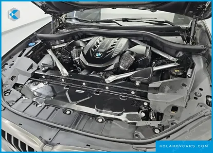 BMW X5 M50I