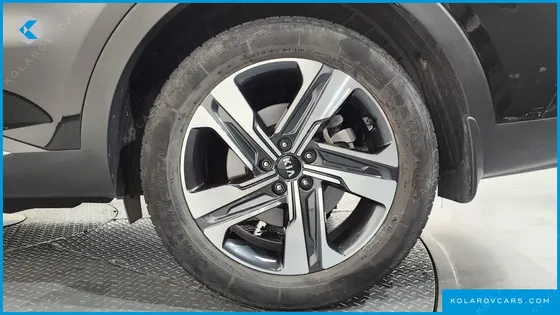 KIA SORENTO HEV 1.6 2WD