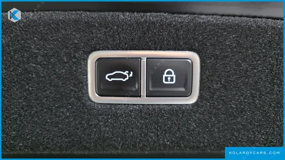GENESIS G90 GASOLINE 3.5 TURBO E-S/C AWD LWB