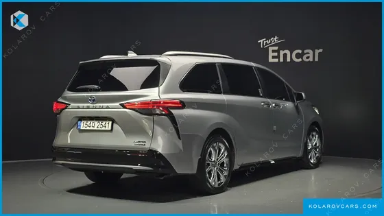TOYOTA SIENNA 2.5 HYBRID 2WD