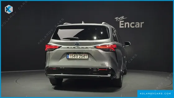 TOYOTA SIENNA 2.5 HYBRID 2WD