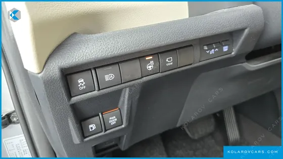 TOYOTA SIENNA 2.5 HYBRID 2WD