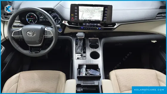 TOYOTA SIENNA 2.5 HYBRID 2WD