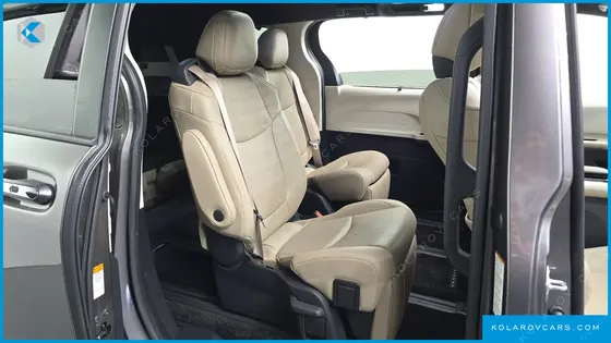 TOYOTA SIENNA 2.5 HYBRID 2WD