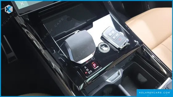 LAND ROVER RANGE ROVER SPORT P400 AB