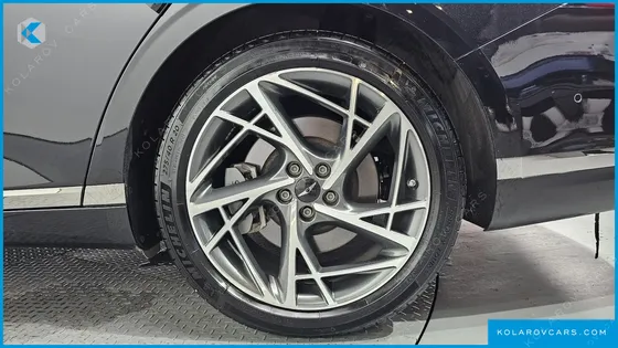 GENESIS G90 GASOLINE 3.5 TURBO AWD