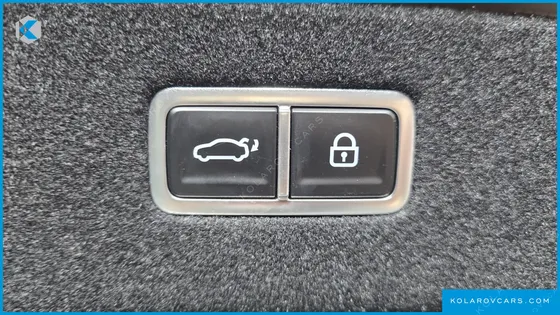 GENESIS G90 GASOLINE 3.5 TURBO AWD