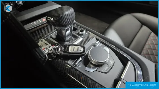 AUDI R8 5.2 V10 PERFORMANCE COUPE