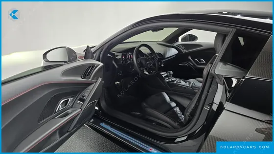 AUDI R8 5.2 V10 PERFORMANCE COUPE