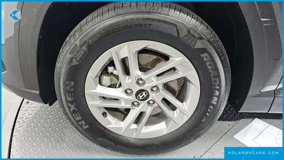 HYUNDAI TUCSON DIESEL 2.0 2WD
