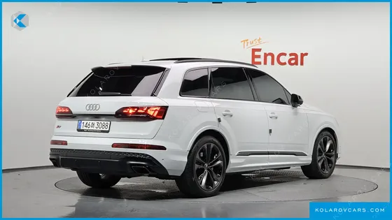 AUDI Q7 55 TFSI QUATTRO PREMIUM