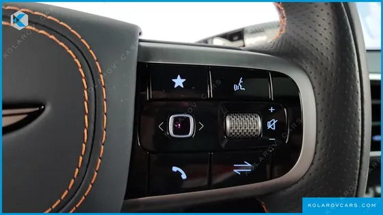 GENESIS GV70 2.5T GASOLINE 2WD
