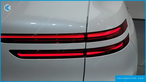 GENESIS GV70 2.5T GASOLINE 2WD