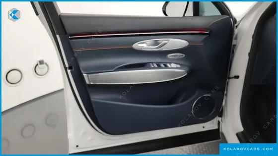 GENESIS GV70 2.5T GASOLINE 2WD