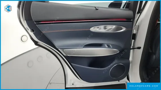 GENESIS GV70 2.5T GASOLINE 2WD