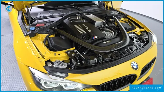 BMW M4 M4 COUPE COMPETITION