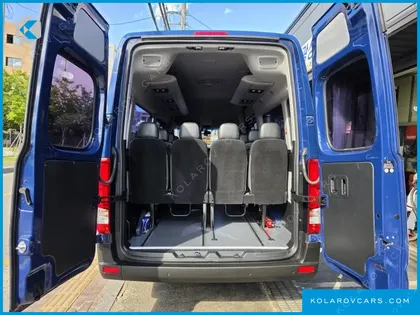 HYUNDAI SOLATI 15-SEATER