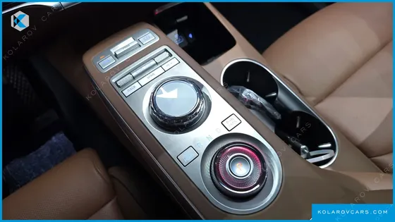 GENESIS GV70 2.5T GASOLINE AWD