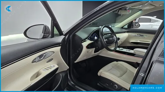 GENESIS GV70 2.5T GASOLINE 2WD