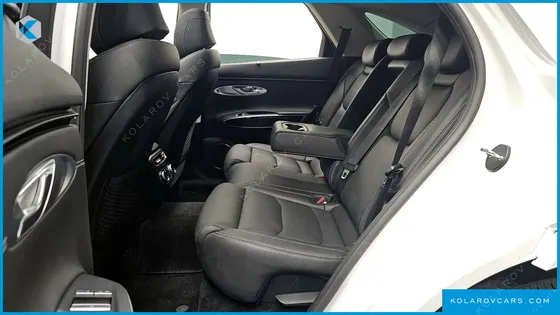 GENESIS GV70 2.5T GASOLINE 2WD