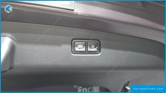GENESIS GV70 2.5T GASOLINE 2WD