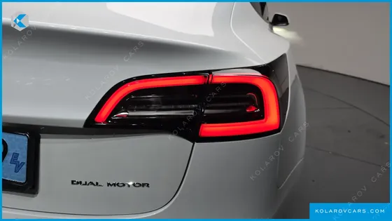 TESLA MODEL 3 LONG RANGE AWD