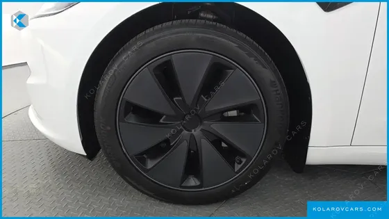 TESLA MODEL 3 RWD