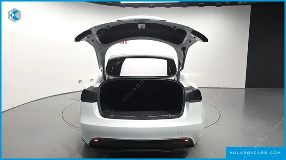 TESLA MODEL 3 RWD