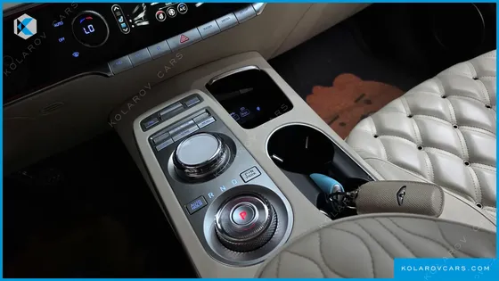 GENESIS GV70 2.5T GASOLINE 2WD