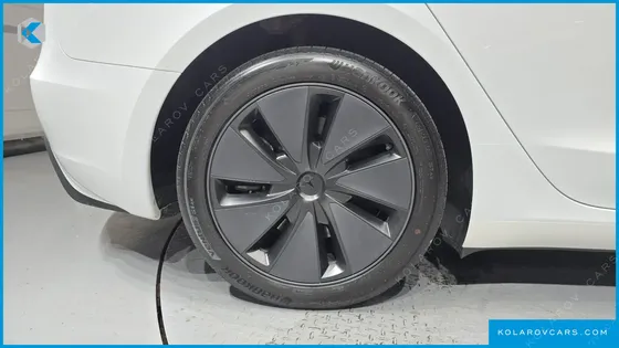 TESLA MODEL 3 LONG RANGE AWD