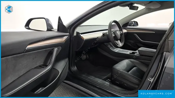 TESLA MODEL 3 LONG RANGE AWD