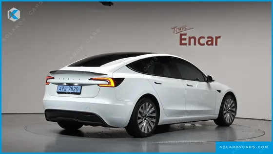 TESLA MODEL 3 RWD