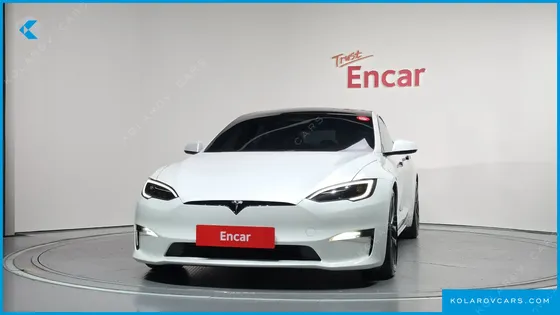 TESLA MODEL S PLAID