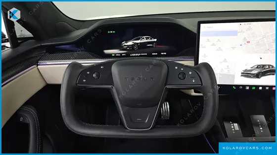 TESLA MODEL S PLAID