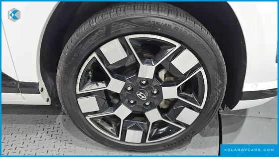HYUNDAI KONA LONG RANGE