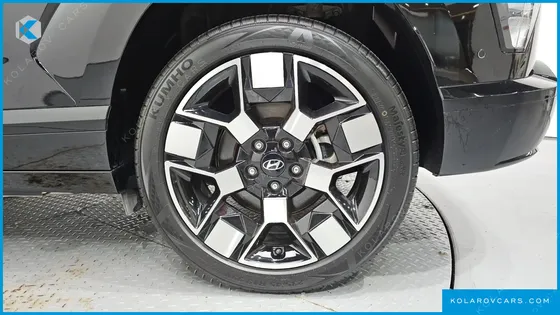 HYUNDAI KONA LONG RANGE