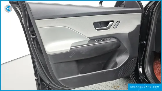 HYUNDAI KONA LONG RANGE