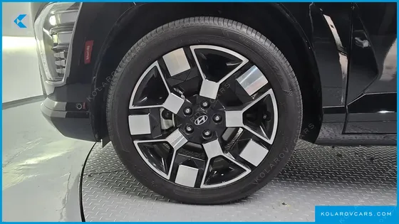 HYUNDAI KONA LONG RANGE