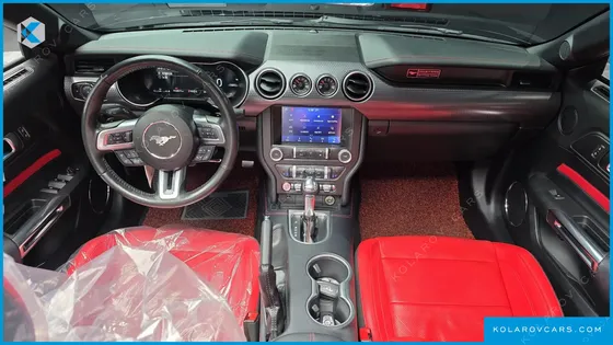 FORD MUSTANG GT CONVERTIBLE