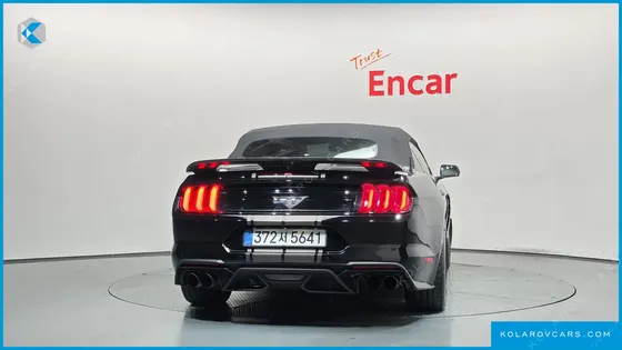 FORD MUSTANG GT CONVERTIBLE