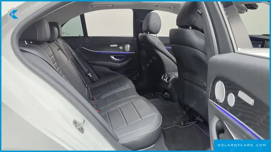 MERCEDES E-CLASS E300 4MATIC AVNATGARDE