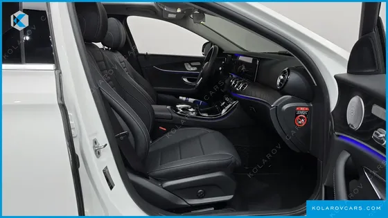 MERCEDES E-CLASS E300 4MATIC AVNATGARDE